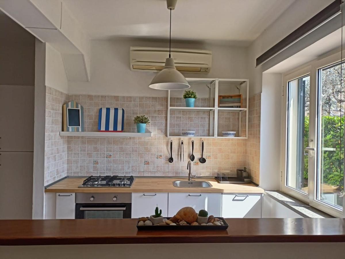Villa Rosaria 瓦斯托 外观 照片