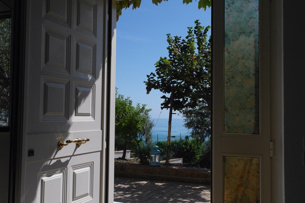 Villa Rosaria 瓦斯托 客房 照片